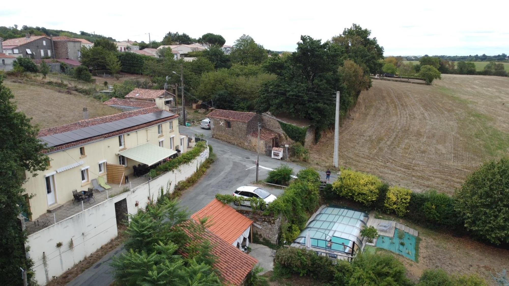 Le Petit Moulin Ξενοδοχείο Pouzauges Εξωτερικό φωτογραφία